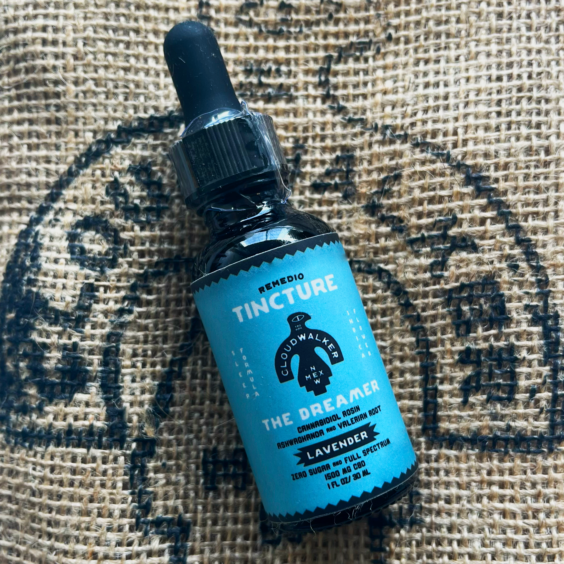 Remedio Tincture, 1 fluid ounce: The Dreamer. Full Spectrum Cannabidiol Rosin with Ashwagandha and Valerian Root. Plant Based, All-Natural, Organic, Whole Fruit, Hemp, Federally Legal, Relaxing, Sleep Enhancing, Wellness, Gummies.
