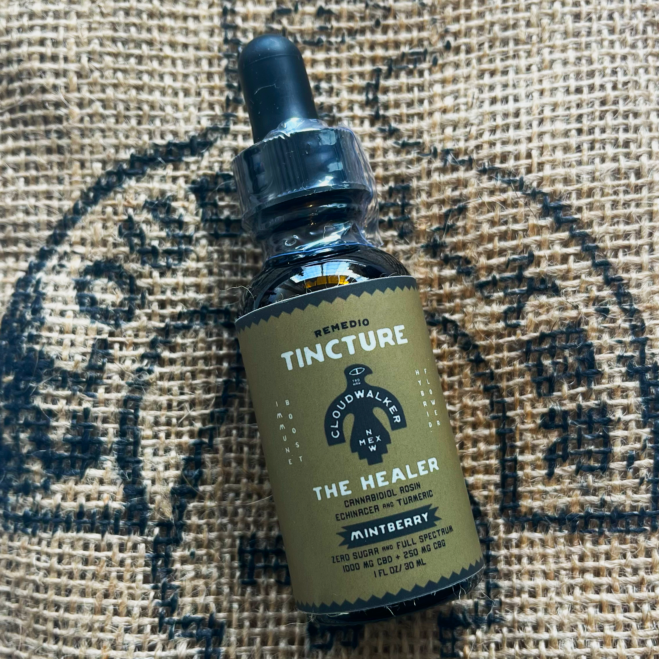 Remedio Tincture, 1 fluid ounce: The Healer. Full Spectrum Cannabidiol Rosin with Echinacea and Turmeric. Plant Based, All-Natural, Organic, Whole Fruit, Hemp, Federally Legal, Immune Boost, Wellness, Gummies.